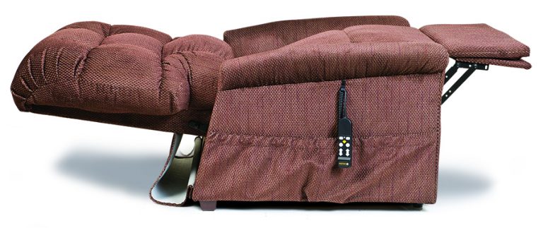 RENTING a lift chair recliner